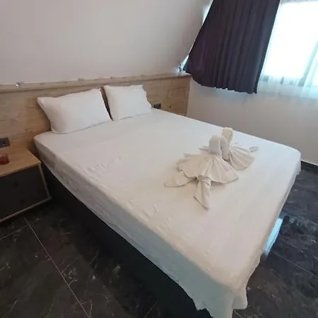 Mutlu Ve Huzur Dolu Bir Tatil וילה Ortaca (Mugla)