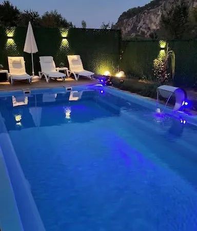 וילה Mutlu Ve Huzur Dolu Bir Tatil Ortaca (Mugla)