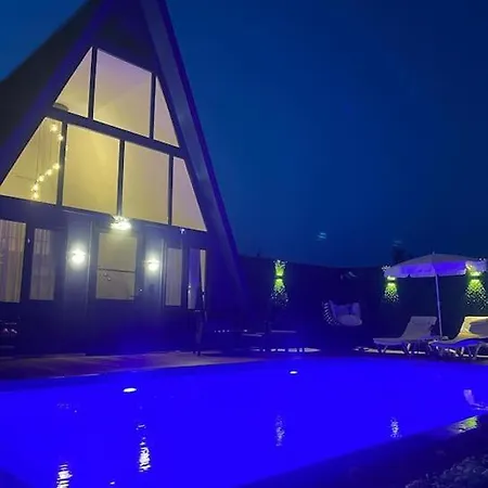 Mutlu Ve Huzur Dolu Bir Tatil Ortaca (Mugla)